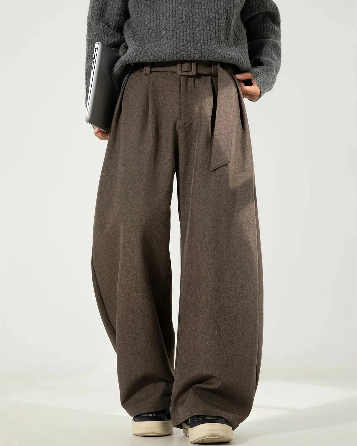Pleated Wide Pants